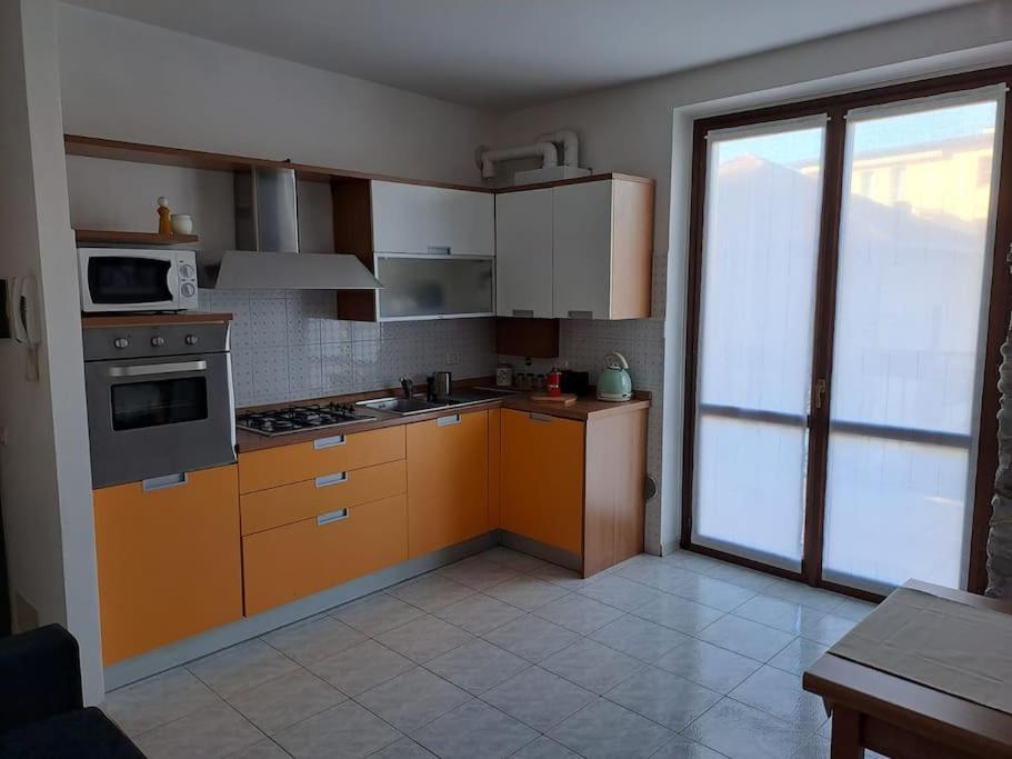 Appartamento Anna Lungo Fiume - Lago Maggiore Sesto Calende Exterior photo
